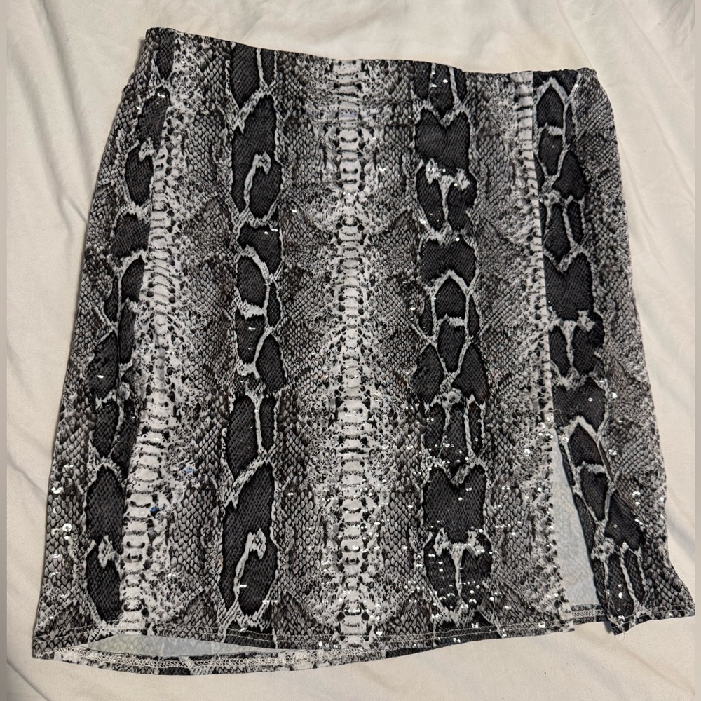 Windsor Black and Gray Mini Pencil Skirt